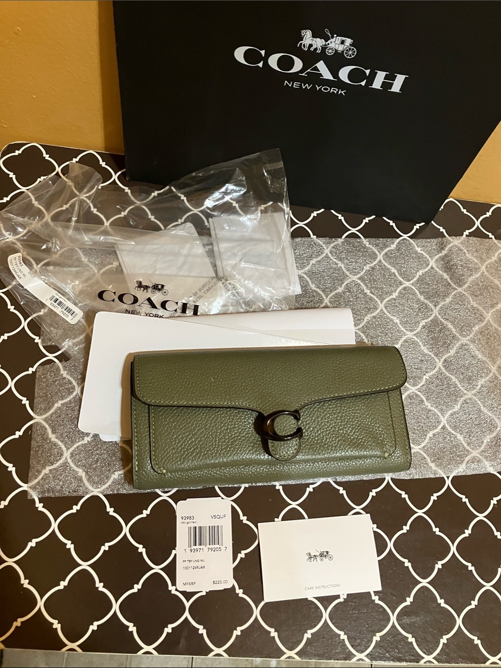 Coach PPTabby long Lt. Fern pebble & smooth leather wallet
